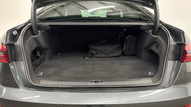 Audi A6 55 TFSI e 17.9kWh Quattro Competition 4dr S Tronic Saloon